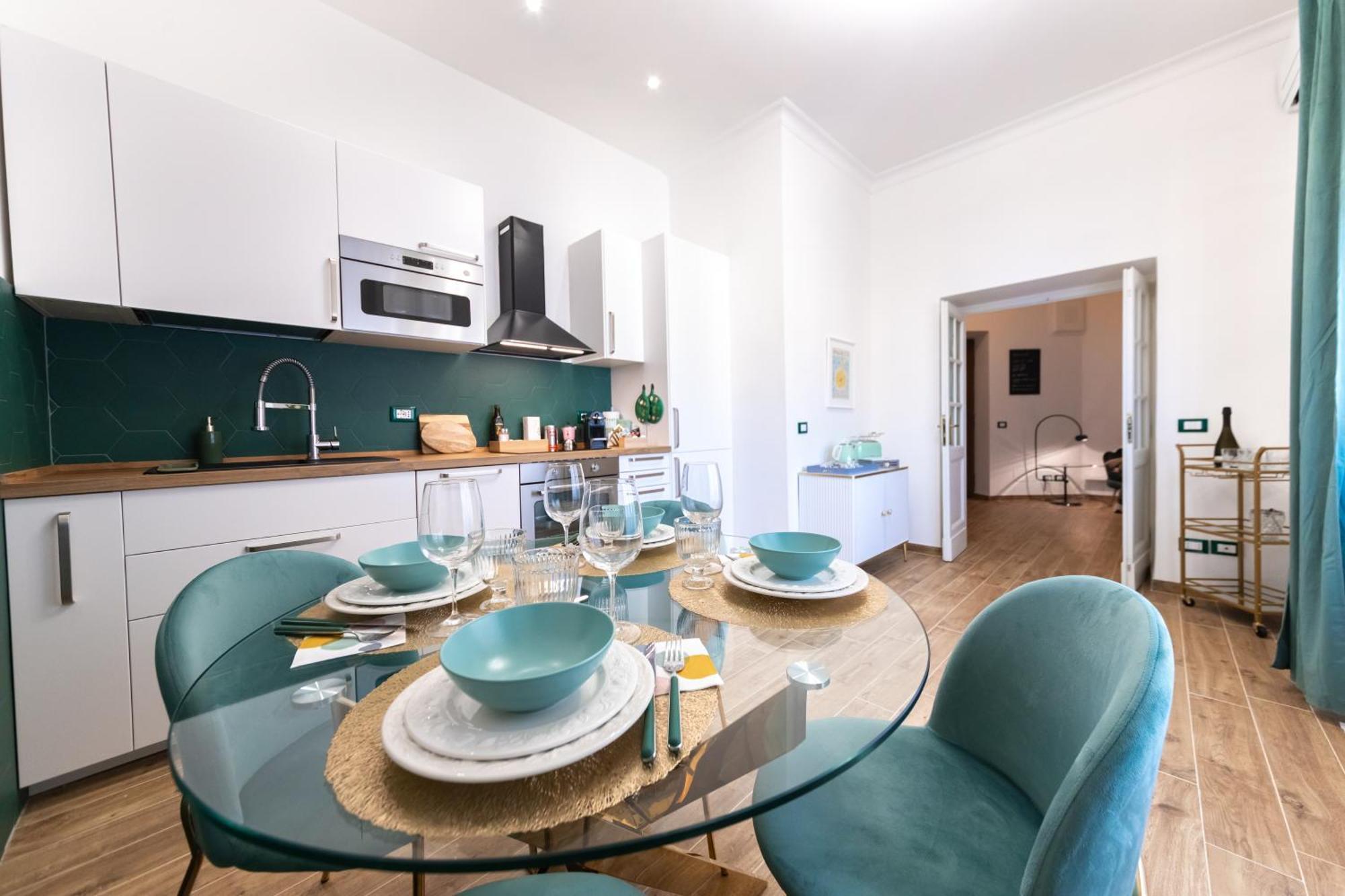 Lägenhet Casa Fen Palazzo Storico - Re Di Metro A - 2camere2bagni Rom